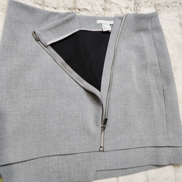 Mini Skirt Pencil skirt Grey color with Silver zipper Size 8 H&M - Picture 10 of 16